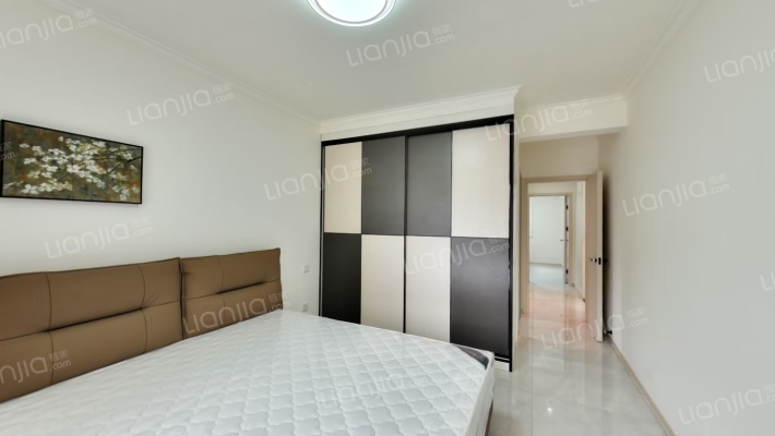 高铁新干线 3室1厅 南 北-卧室C