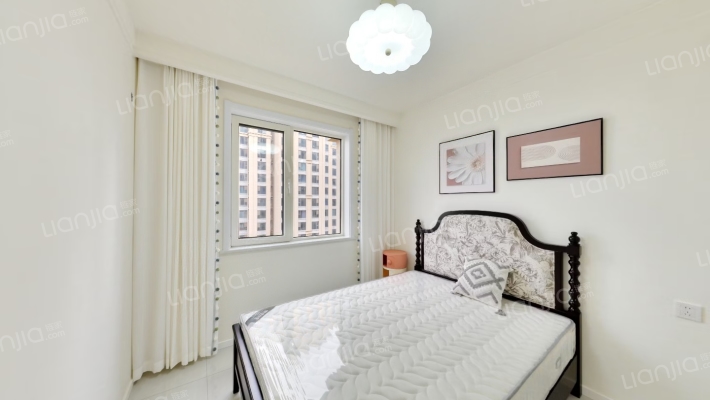 房本满二，密码看房，业主诚意出售-卧室B