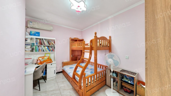 高铁新干线 2室2厅 南-卧室A