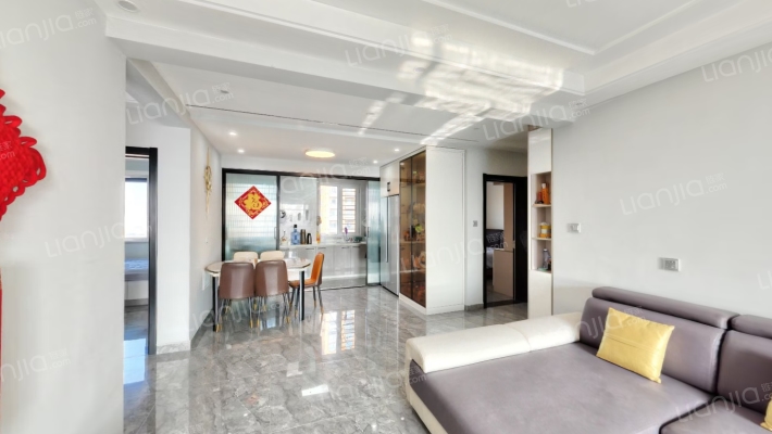 南北通三居室双卫.精装自住标准.采光好.诚意出售-客厅