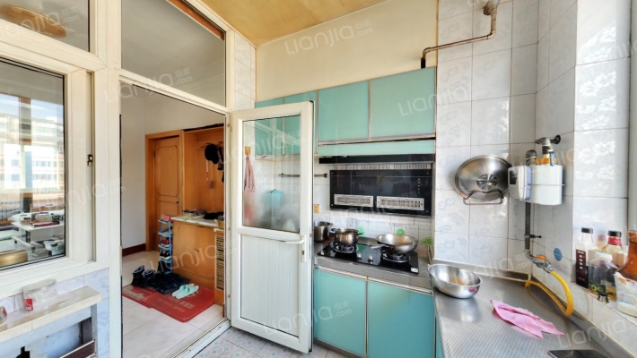 满五唯一，南北通通，三阳开泰户型，采光视野无遮挡，-厨房