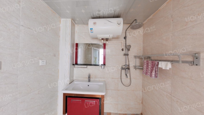 南向两居，精装修 拎包入住，楼层好-卫生间