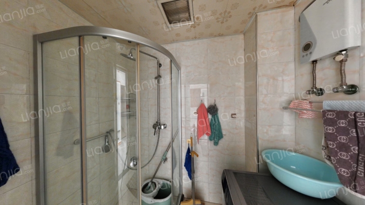 翡翠城 2室1厅 南-卫生间