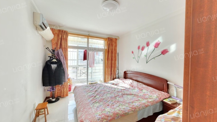 名流枫景洋房三居，精装修拎包入住，房本满五唯一-卧室C