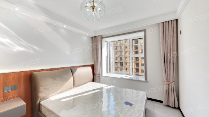 精装全阳两居室，中高楼层，采光好，视野开阔.。-卧室A