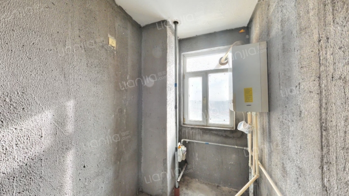 鸿盛凯旋门 2室1厅 东 南-厨房