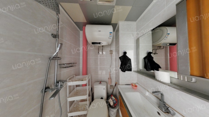 钻石广场 2室1厅 东 北-卫生间