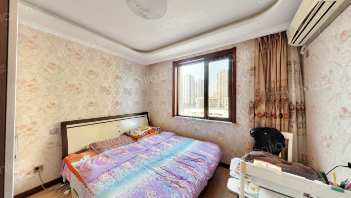 精装修 西户H户型 2明卫 满五 低楼层拎包入住-卧室B