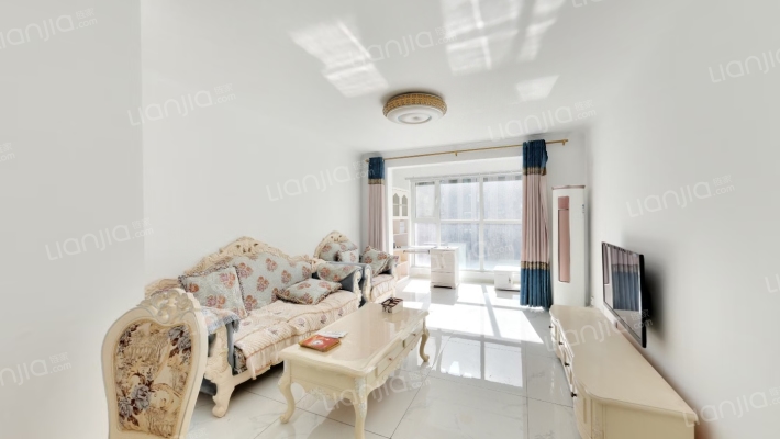 70年大产权，一梯两户中间楼层小洋房-客厅