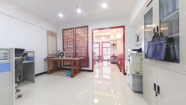 新合作广场二手房实景图