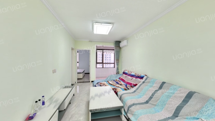 精装全南两居，中高楼层，集中供暖-客厅