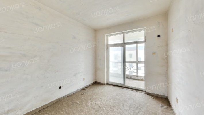 名流枫景洋房 3室2厅 南-卧室C