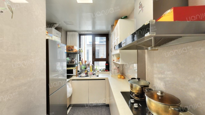 南北一居精装修，有证 看房方便，-厨房