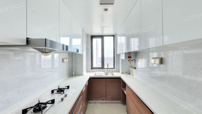 华远海蓝城 3室1厅 南 北-厨房