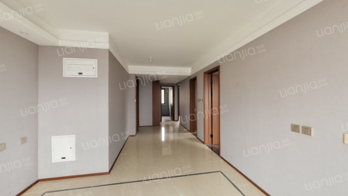 华远海蓝城 3室1厅 南 北-客厅