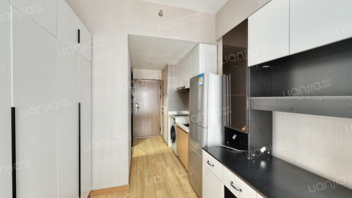 万科精装家具家电齐全 采光好 有房本 随时看-卧室