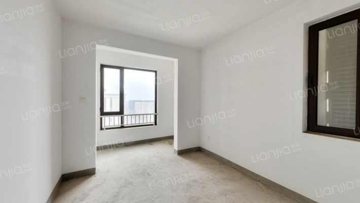 房本满二年 全明户型 看房提前约-卧室A