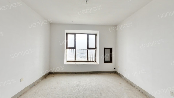 房本满二年 全明户型 看房提前约-客厅