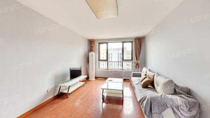 鸿坤理想湾北区 3室1厅 南 北-客厅