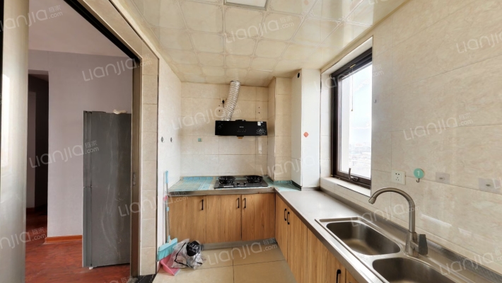 鸿坤理想湾北区 3室1厅 南 北-厨房