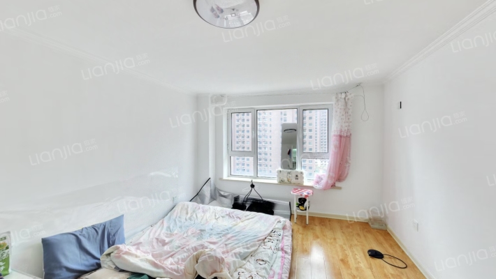 高铁东站  牛津花园  loft  急售-卧室B