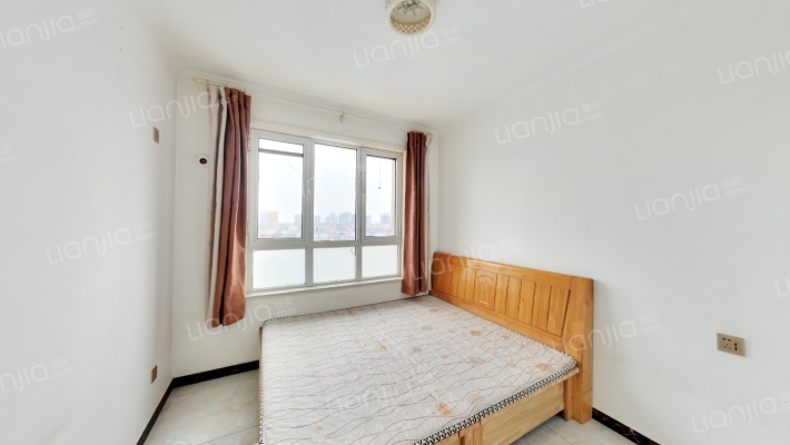 业主急售        看房提前联系-卧室