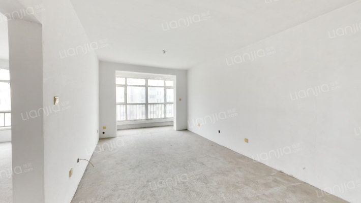 凯旋门两居 房本满税费低 看房方便-客厅