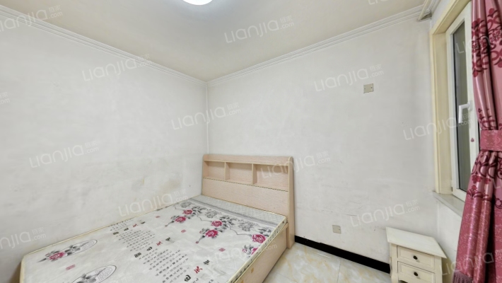 全阳两居，客厅带落地窗，采光视野好-卧室B