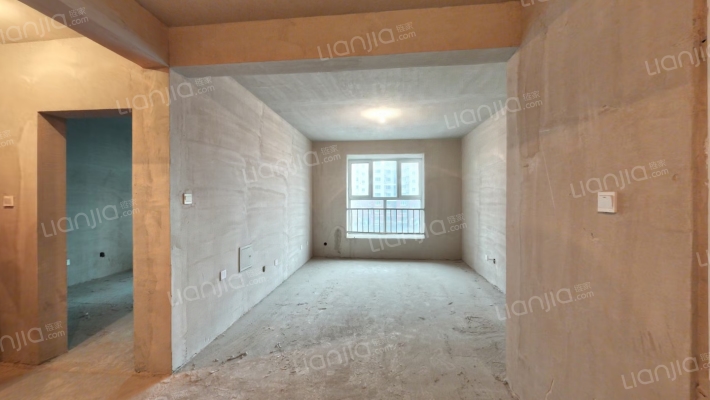 名流美域 2室1厅 南-客厅