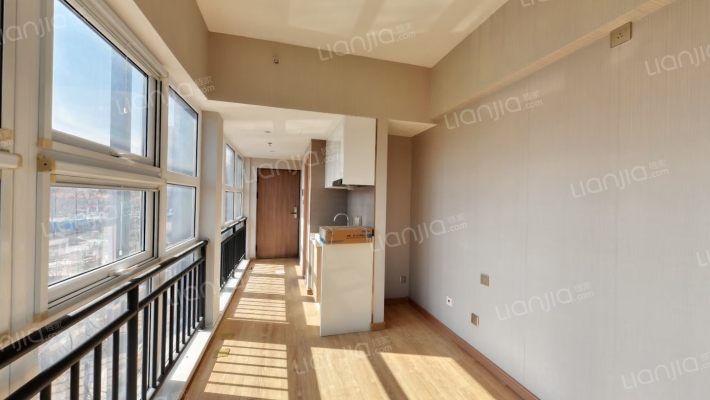 此房是精装修，采光好，有房本，随时看房.-卧室