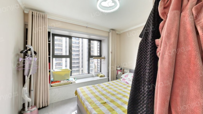 精装修 双卫 南北通透3居 全屋定制 满二 看房方便-卧室A