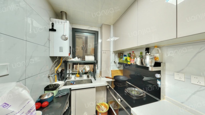 精装修 双卫 南北通透3居 全屋定制 满二 看房方便-厨房