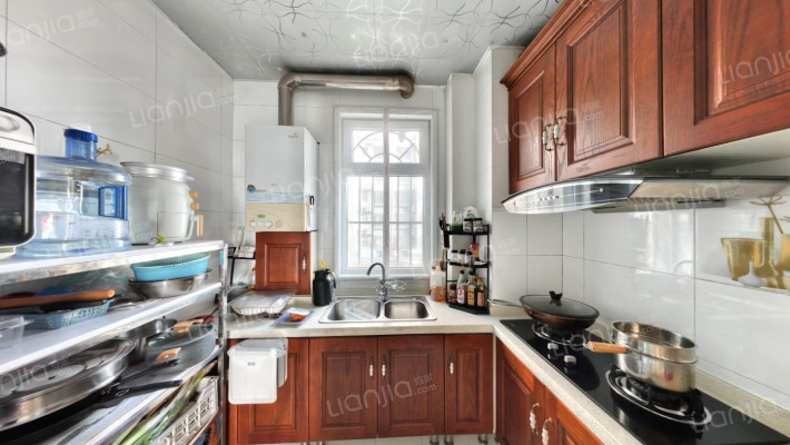 内部有幼儿园西丁的房本满二 视野好南北通透采光好-厨房