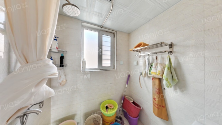 平安D区 3室2厅 南 北-卫生间