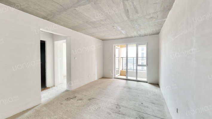 涿州城西 桃源新都孔雀城82平南北向通透2居急售-客厅