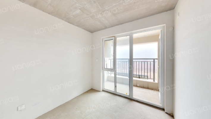 大社区 南北通透 三居室  有房本-卧室A