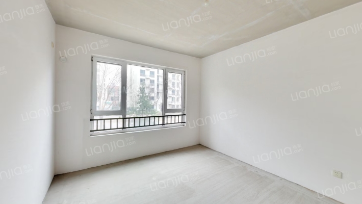 北通透三居室  洋房户型  一梯两户-卧室A