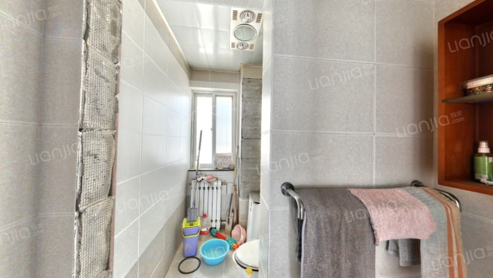 涿州电梯洋房，一梯两户，南北通透，带装修-卫生间