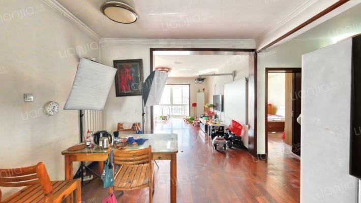 涿州电梯洋房，一梯两户，南北通透，带装修-客厅