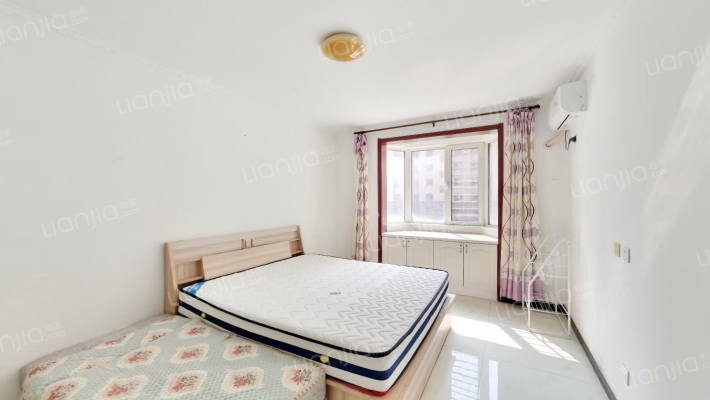 开发区 钻石广场 一梯两户三居室-卧室A