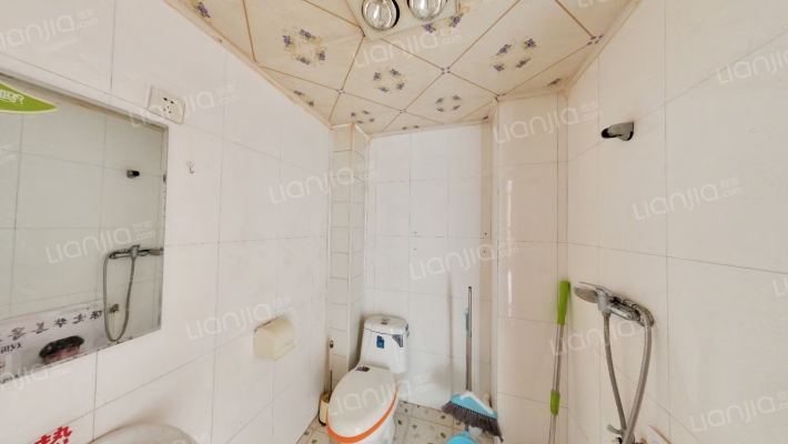 范阳路 带装修 两居89平，42万-卫生间