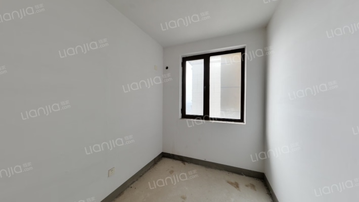 鸿坤理想湾南区 3室2厅 南-卧室B