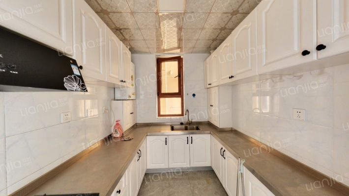 高铁新干线 2室1厅 南-厨房