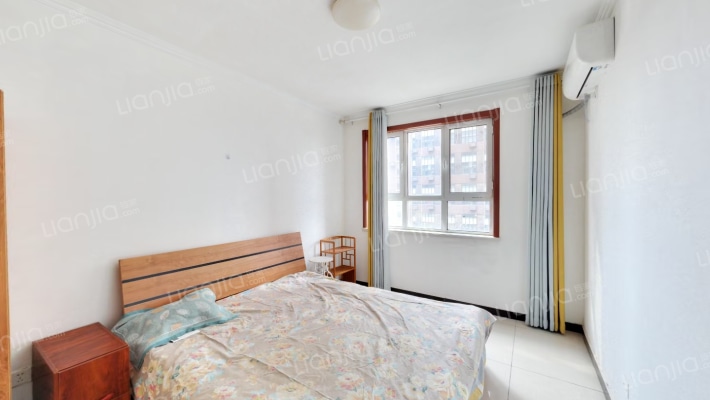 鹏渤印象城牛津花园 2室2厅 南-卧室B