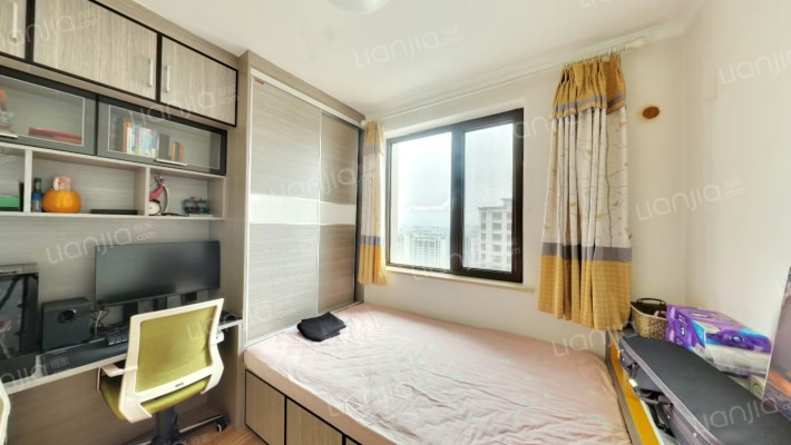 鸿坤理想湾南区 3室1厅 南 北-卧室A