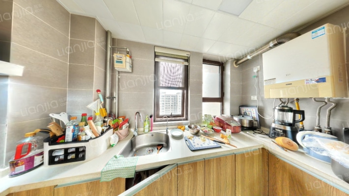 鸿坤理想湾南区 3室1厅 南 北-厨房