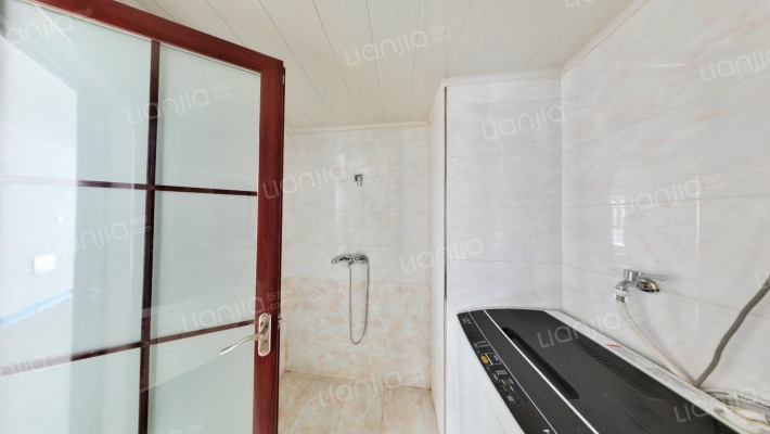 开发区 君临天下御景园  全南两居室-卫生间