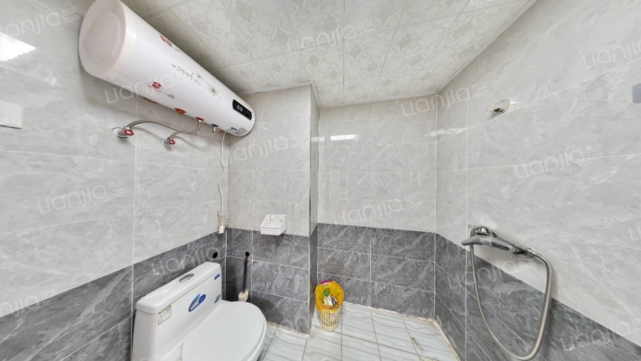 香邑溪谷上园两居采光好，人车分流，一线品质楼盘-卫生间