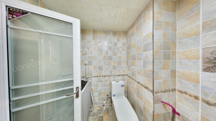 香邑溪谷上园94平两室两厅，真实在售-卫生间