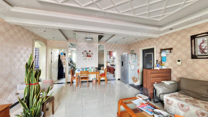 翔天万和城 南北通透三居 精装修自住 南北通透-客厅